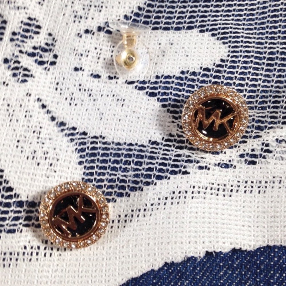 3 items free shipping Michael kors logo earring